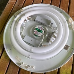 シーリングライト照明器具の画像