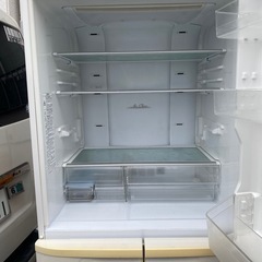 sanyo 冷蔵庫 あげます 2005年製の画像