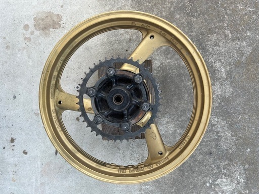 rz250r リヤホイール