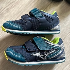 Mizuno アソビキッズ　ネイビー/イエロー スニーカー 17...