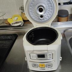 炊飯器　お譲りします。