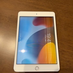 早い者勝ち ジャンク品 Apple iPad Mini (paru) 築山のiPadの