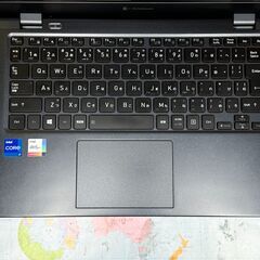 JC04115　極美品 第11世代i7・16GB 東芝 G83/HS Office2024　大容量　高性能の画像