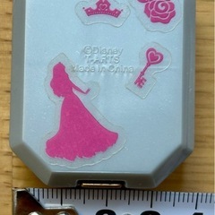 ディズニープリンセス コンパクトミラー オーロラ姫の画像