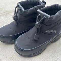 長靴　スノーブーツ　新品１８センチ