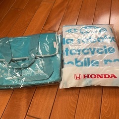 ホンダオリジナルク－ラ－バッグとオリジナルバスタオルセットの画像