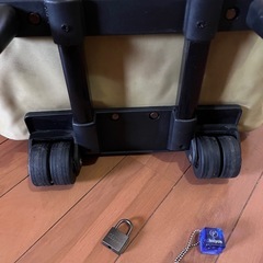 キャリーケース（決まりました！）
の画像