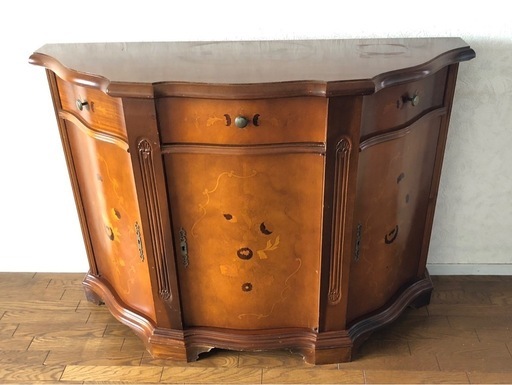 アンティーク　サイドボード