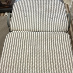 折りたたみ式スチールベッド