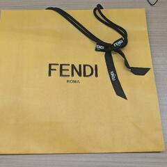FENDY紙袋と保護袋