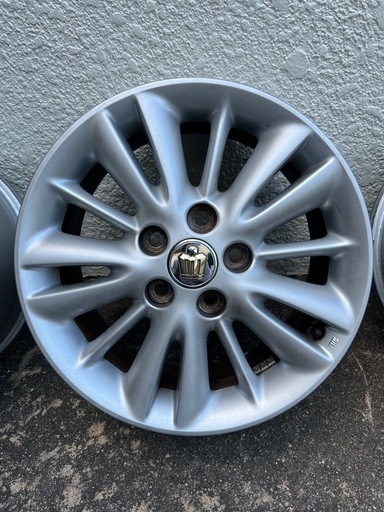 クラウン純正ホイール180系