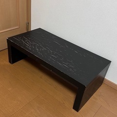 テーブル