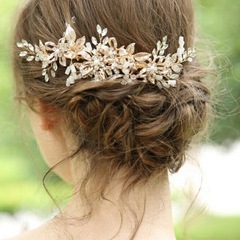 ウェディング　ヘッドドレスの画像