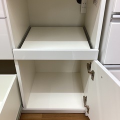 【取りに来られる方限定！！】ニトリ レンジボード ３枚扉 ホワイトの画像