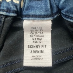 H&M スキニージーンズの画像