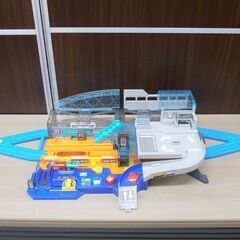 プラレール レバーでアクション＆サウンド ビッグステーション TOMY おもちゃ 苫小牧西店の画像