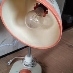 電気スタンドの画像