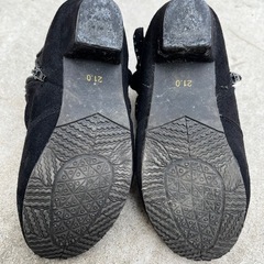 ❤️ キッズ ブラックブーツ リボンの画像