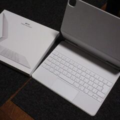 iPad Pro(12.9インチ)用　Magic Keycoar...