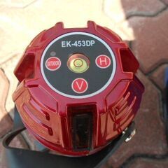 ★5ライン レーザー墨出し器+受光器（EK-453DP）★の画像