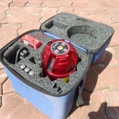 ★5ライン レーザー墨出し器+受光器（EK-453DP）★の画像