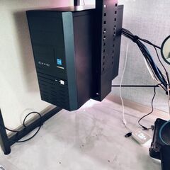 PCケーススタンド CPUホルダー 吊り下げタイプの画像