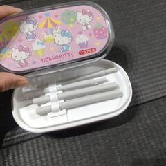 弁当箱　ハローキティ　キティちゃん　ピンク　　保育園通園準備に‼️　お弁当箱　ランチボックス　箸つきの画像