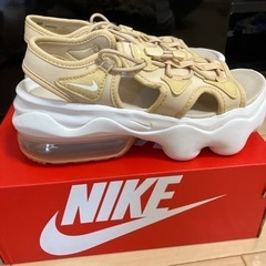 【早い者勝ち】【新品未使用】NIKEエアーマックスココの画像