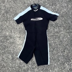 ウエットスーツ半袖半ズボン　Komis