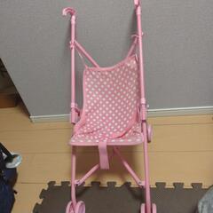 おもちゃのベビーカー