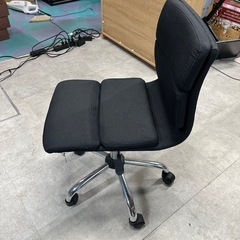 デスクチェアの画像