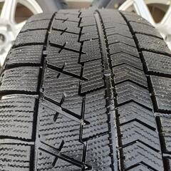 205/60r16 スタッドレスタイヤ付アルミホイールの画像