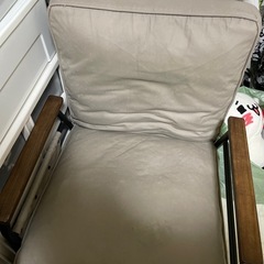 1人がけ椅子の画像