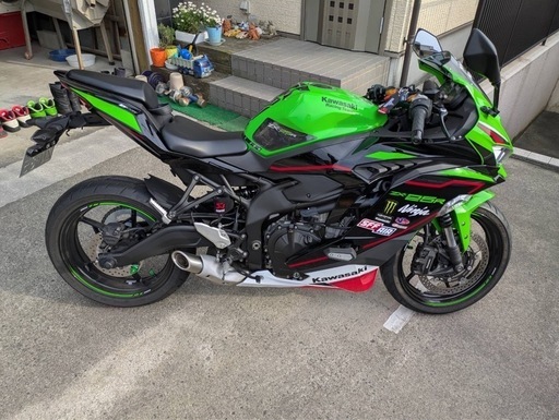 中古 KAWASAKI カワサキ Ninja ZX−25R SE 2024 は