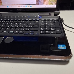 FUJITSULIFE  Windows11core i7の画像