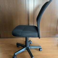 オフィスチェアの画像