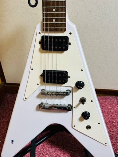 購入者決まりました。Epiphone  エレキギター Flying V エピフォン S99060594