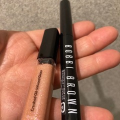 BOBBI BROWN イルミネイティング エッセンシャルズ キット数量限定品の画像