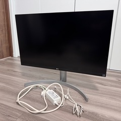 LG 27インチ　4K 27UL650