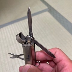 多機能ナイフの画像