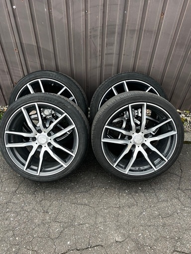 18インチ　タイヤ付きセット