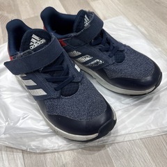キッズ adidasスニーカー 21cm