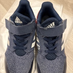 キッズ adidasスニーカー 21cmの画像