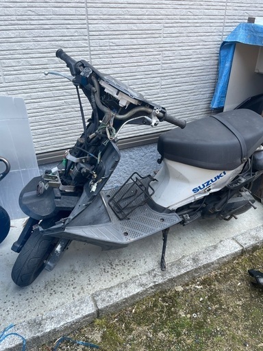 アドレスV100部品取り車