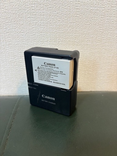 【お譲り者決定
】Canon EOS kiss X5 レンズ3本とフィルターセット