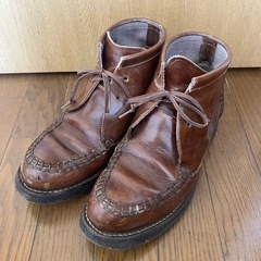ダナーブーツ
