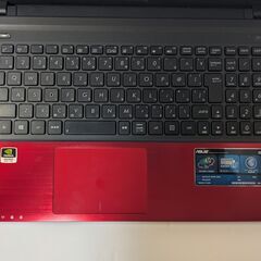 中古パソコン赤Core i5 SSD★Windows11の画像