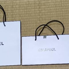ブランド【CHANEL　シャネル】紙袋　ショッパー３枚で！