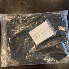 【新品】Umbro（旅行用小分けポーチ）の画像