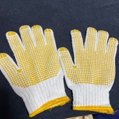 【ほぼ新品】軍手の画像